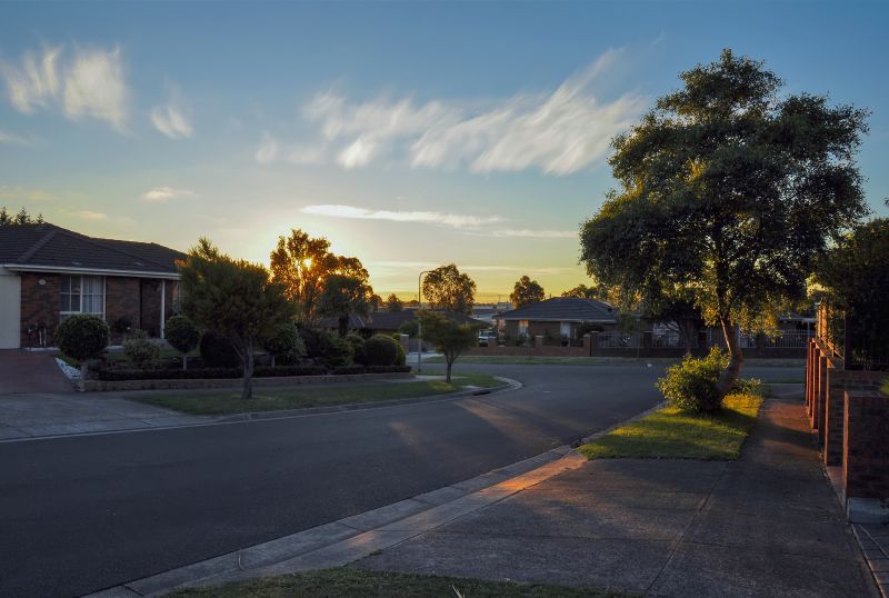 Overlay Installation in Favorable Seasons